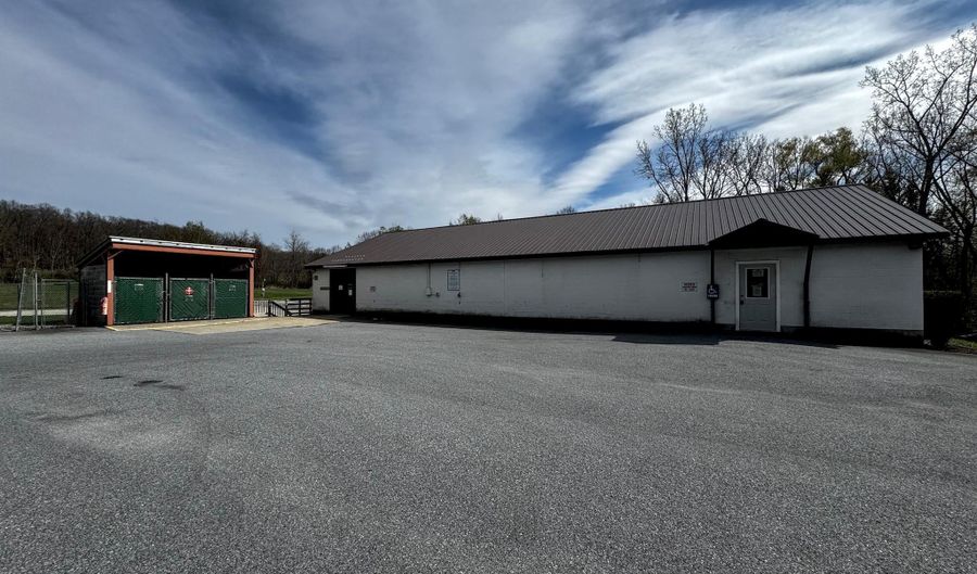 33 Transport Dr, Bennington, VT 05201 - 0 Beds, 0 Bath