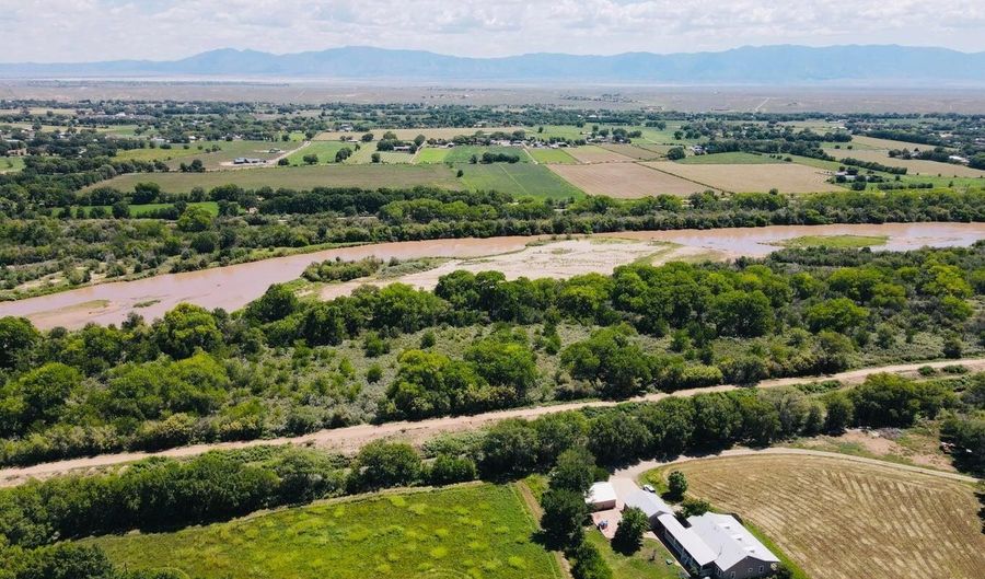 91 Camino De Los Chavez, Belen, NM 87002 - 0 Beds, 0 Bath