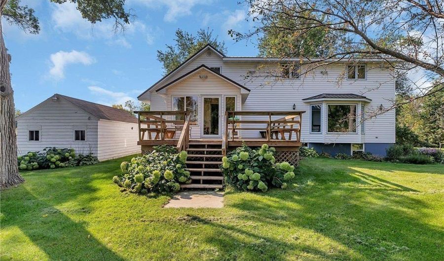 1205 Melvina Rd SW, Alexandria, MN 56308 - 5 Beds, 3 Bath