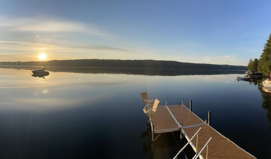4 Tabert Ln, Belgrade, ME 04917 - 2 Beds, 2 Bath