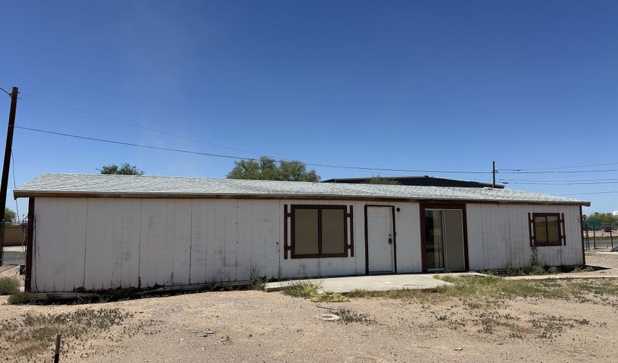 410 W 3RD Ave W, Casa Grande, AZ 85122 - 3 Beds, 2 Bath