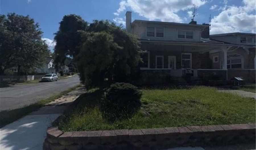 102 W Brookdale St, Allentown, PA 18103 - 3 Beds, 1 Bath