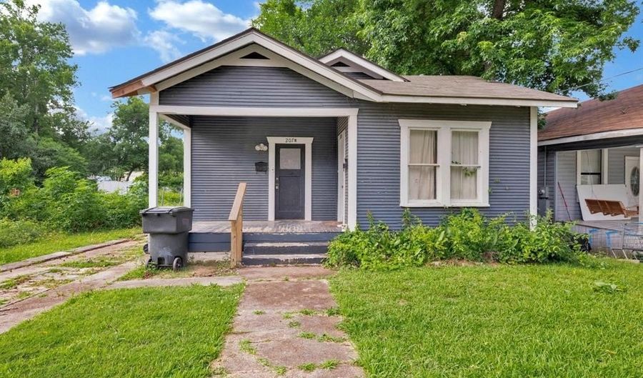 207 E Rutherford St, Shreveport, LA 71104 - 2 Beds, 2 Bath