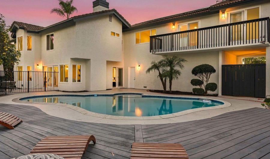 10747 Birch Bluff Ave, San Diego, CA 92131 - 5 Beds, 4 Bath