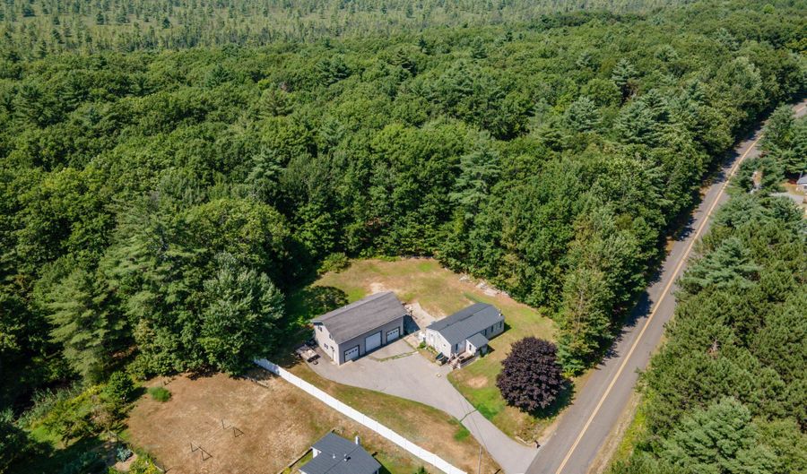 240 Middle Rd, Augusta, ME 04330 - 4 Beds, 2 Bath