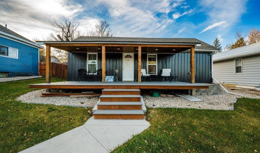 338 Western Ave, Buffalo, WY 82834 - 2 Beds, 2 Bath