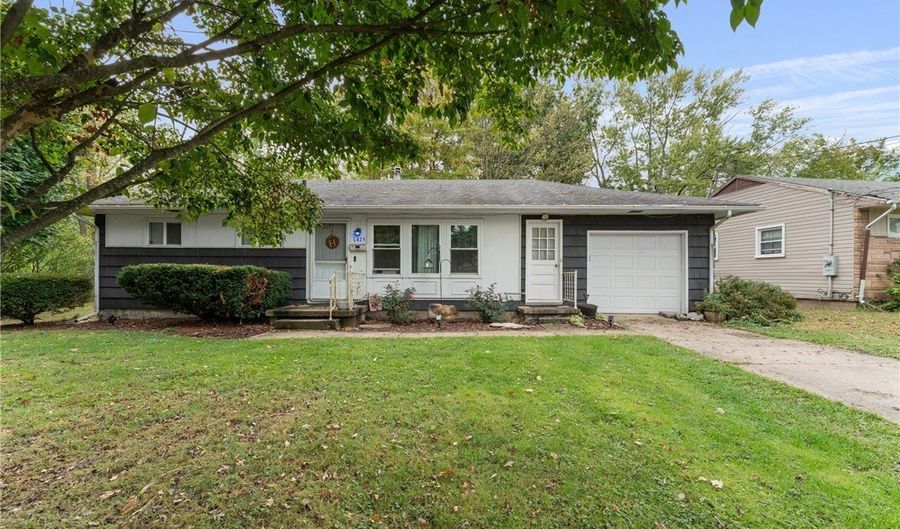 1475 Chatauqua Ct, Alliance, OH 44601 - 3 Beds, 1 Bath