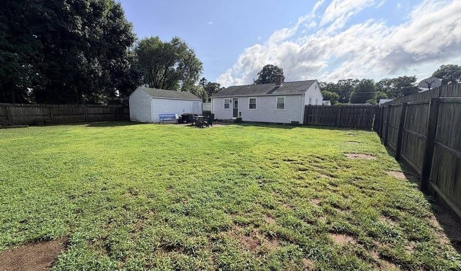 30 Vadnais St, Agawam, MA 01001 - 3 Beds, 1 Bath