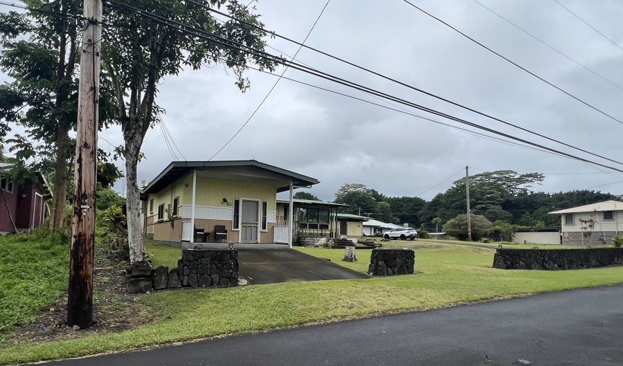 30 KANOELANI St 2, Hilo, HI 96720 - 4 Beds, 6 Bath