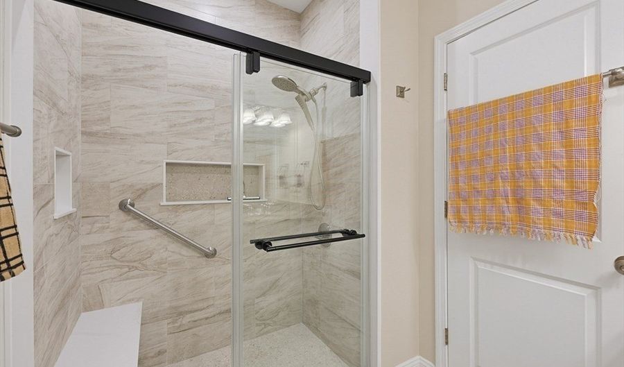 142 Bigelow St 304, Boston, MA 02135 - 2 Beds, 1 Bath