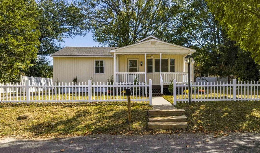 24 N 12, Villas, NJ 08251 - 3 Beds, 1 Bath