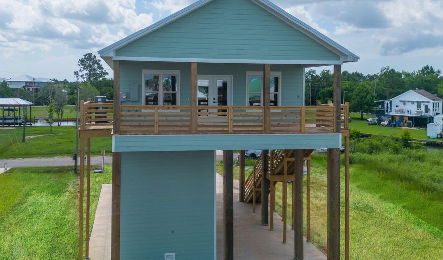 4022 Ceylon St, Bay St. Louis, MS 39520 - 3 Beds, 2 Bath
