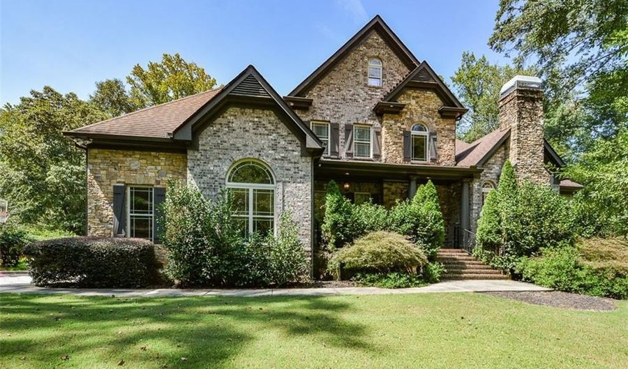 2210 Spalding Dr, Atlanta, GA 30350 - 5 Beds, 6 Bath