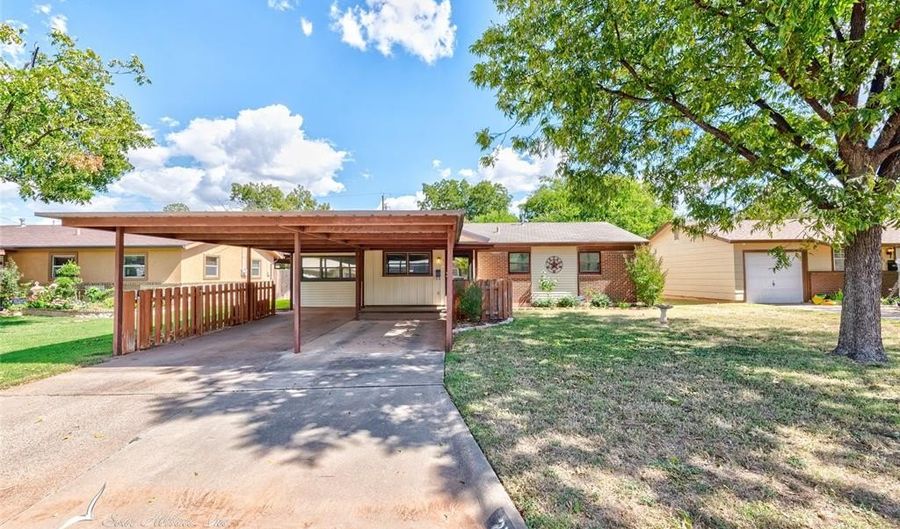 2101 Bel Air Dr, Abilene, TX 79603 - 3 Beds, 2 Bath