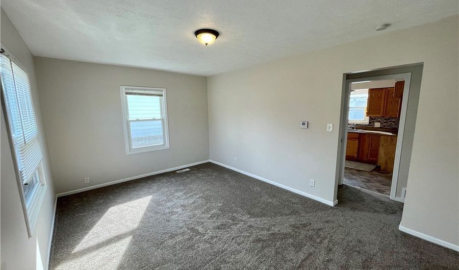804 Manitou Ave, Akron, OH 44305 - 3 Beds, 1 Bath