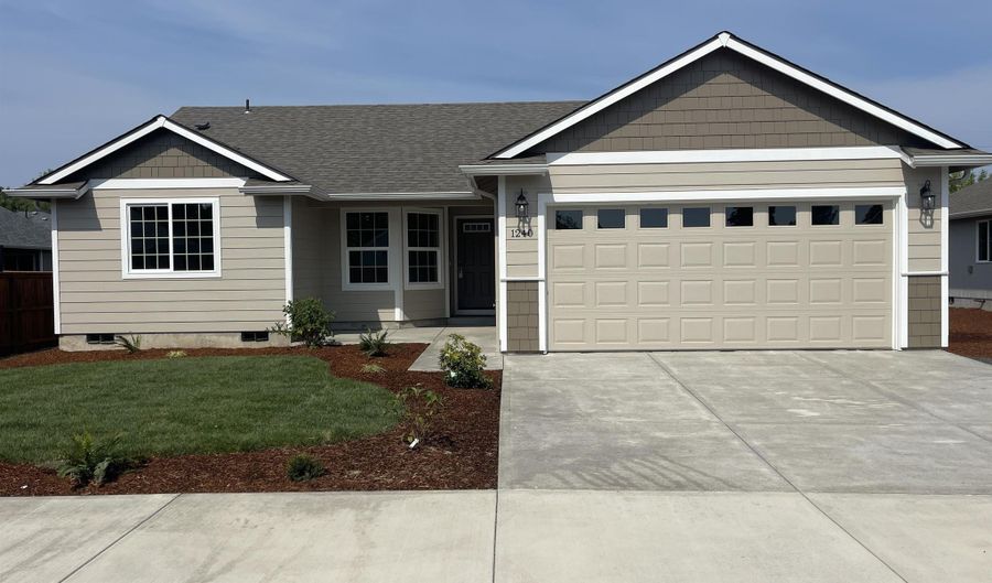 1240 Hop St SW, Albany, OR 97321 - 3 Beds, 2 Bath