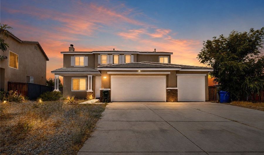 15100 Alexandria St, Adelanto, CA 92301 - 4 Beds, 3 Bath