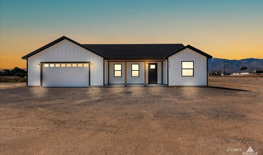 5121 W Portessa Ln, Central, AZ 85531 - 4 Beds, 2 Bath