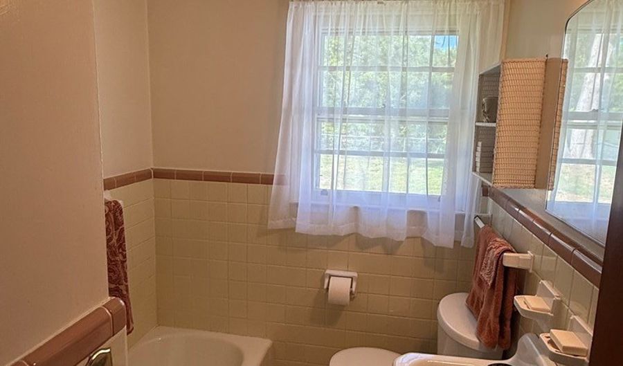 108 Barnett Dr, Bishopville, SC 29010 - 3 Beds, 2 Bath