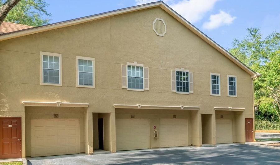 845 GRAND REGENCY Pt 203, Altamonte Springs, FL 32714 - 3 Beds, 2 Bath