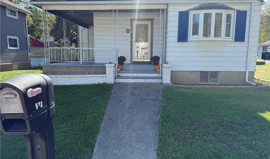 572 W Main St, Adena, OH 43901 - 3 Beds, 1 Bath