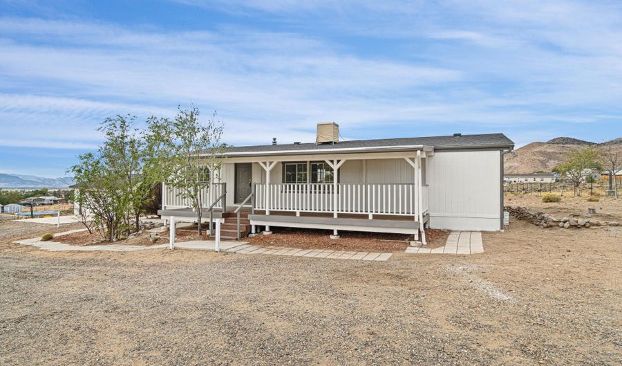 209 Elizabeth Ln, Dayton, NV 89403 - 3 Beds, 2 Bath