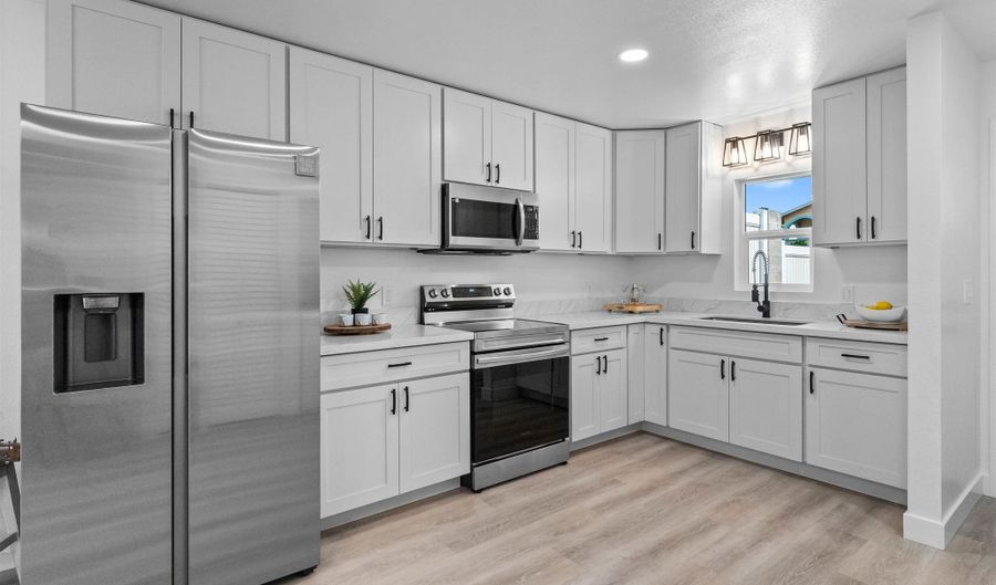 226 Hoomoku St, Kahului, HI 96732 - 3 Beds, 2 Bath