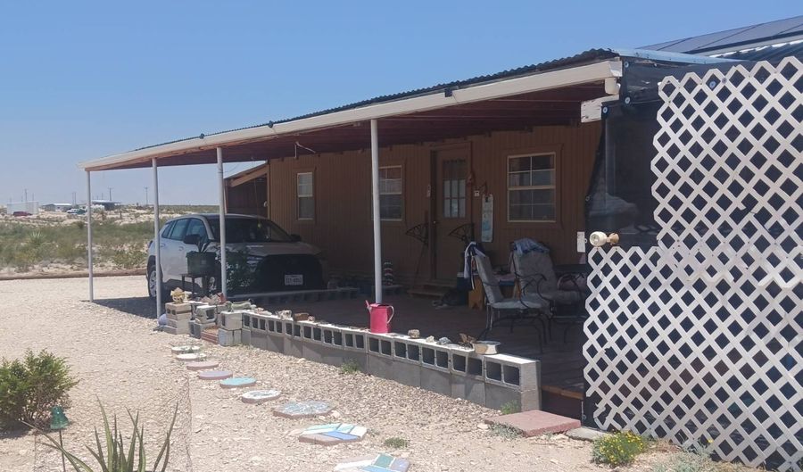 51271 State Hwy 118, Alpine, TX 79830 - 2 Beds, 2 Bath