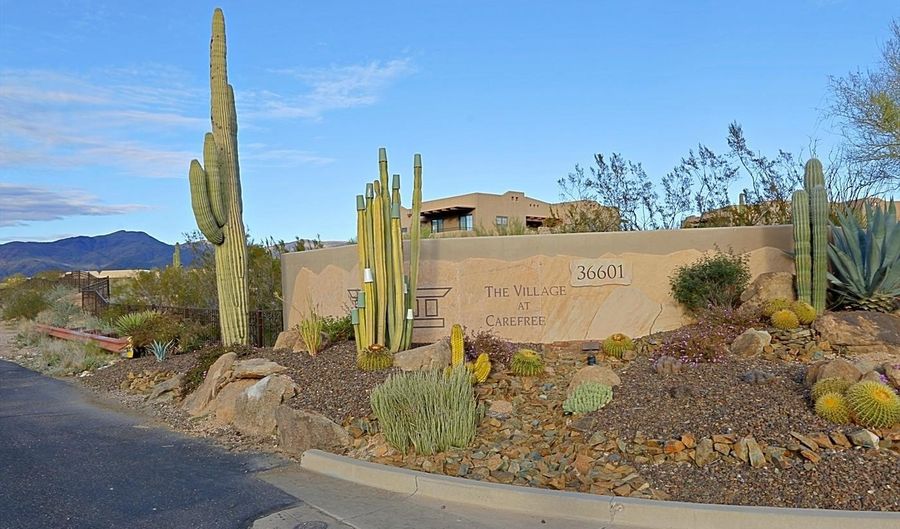 36601 N Mule Train Road Rd 8a, Carefree, AZ 85377 - 2 Beds, 2 Bath