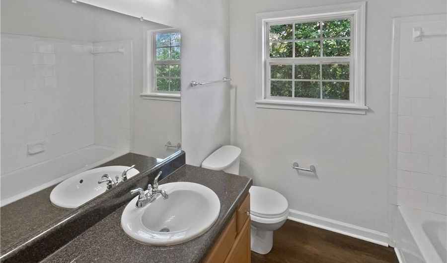 806 Brighton Pt, Atlanta, GA 30328 - 2 Beds, 3 Bath