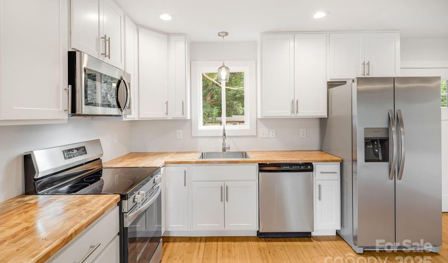 108 Lager Ln, Asheville, NC 28806 - 3 Beds, 3 Bath