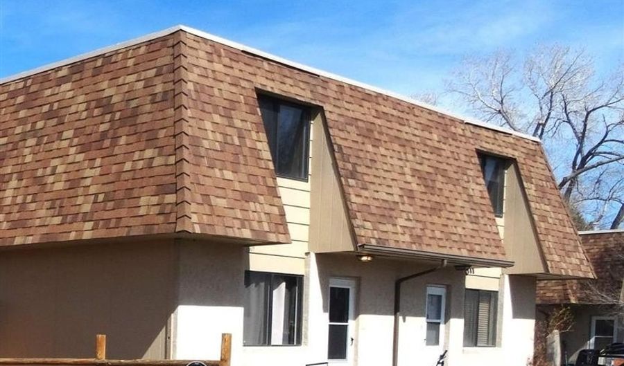 1809 Mountain View Dr, Cody, WY 82414 - 3 Beds, 2 Bath