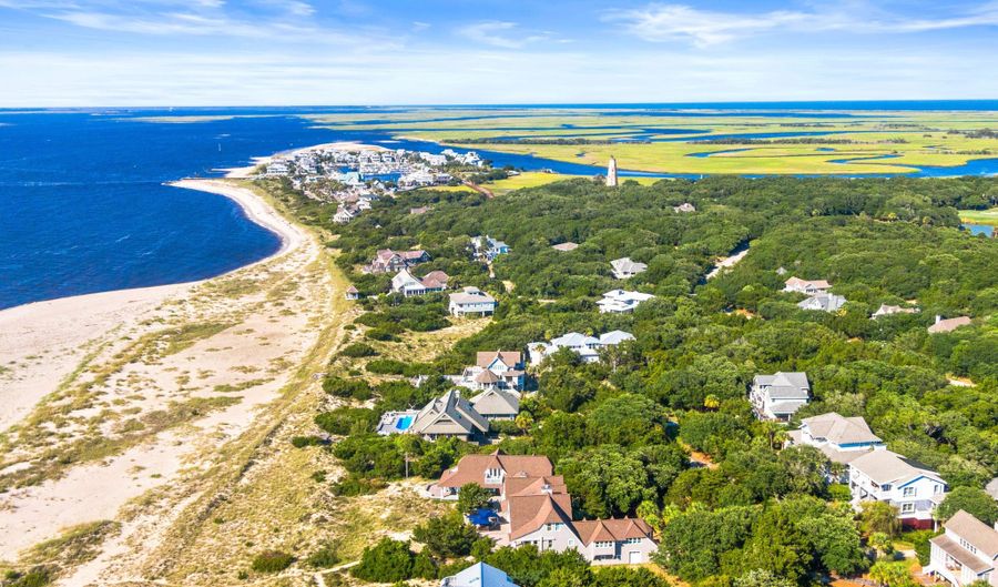 35 Cape Fear Trl, Bald Head Island, NC 28461 - 5 Beds, 6 Bath