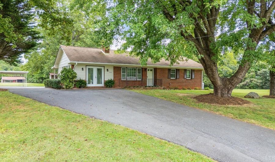 203 Ned Brown Rd, Amherst, VA 24521 - 3 Beds, 3 Bath