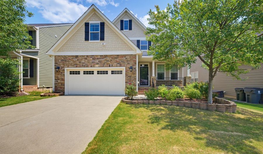 619 Laurel Berry Ct, Apex, NC 27523 - 5 Beds, 4 Bath
