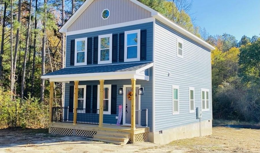 326 2nd Ave, Alberta, VA 23821 - 3 Beds, 3 Bath