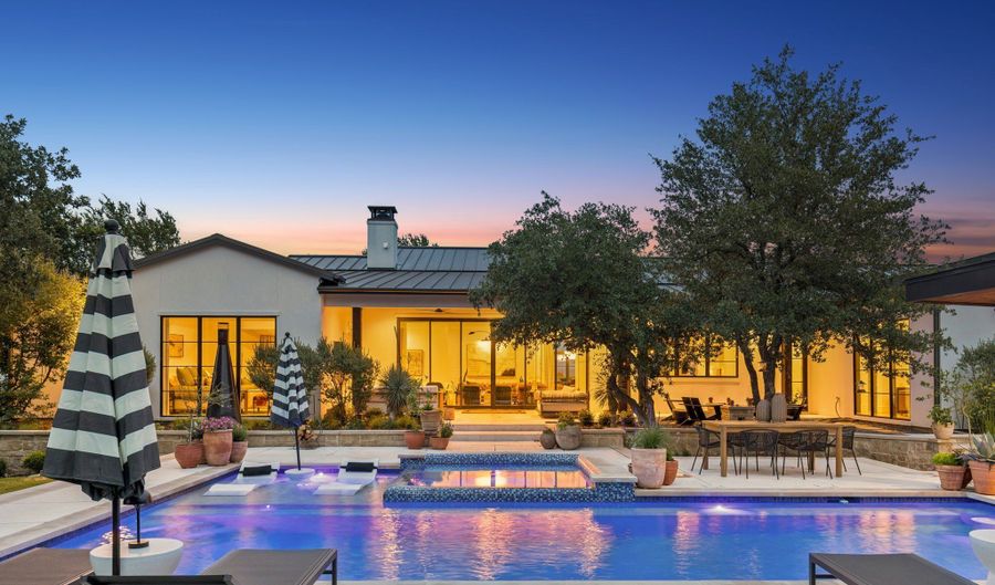 2012 Rancho Ladera Rd, Aledo, TX 76008 - 4 Beds, 5 Bath