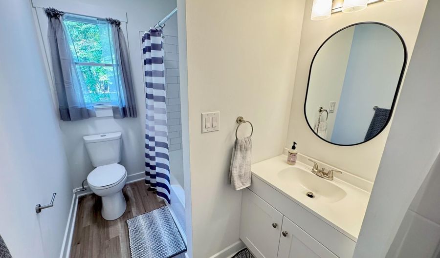 28580 HICKORY Dr, Harbeson, DE 19951 - 3 Beds, 2 Bath