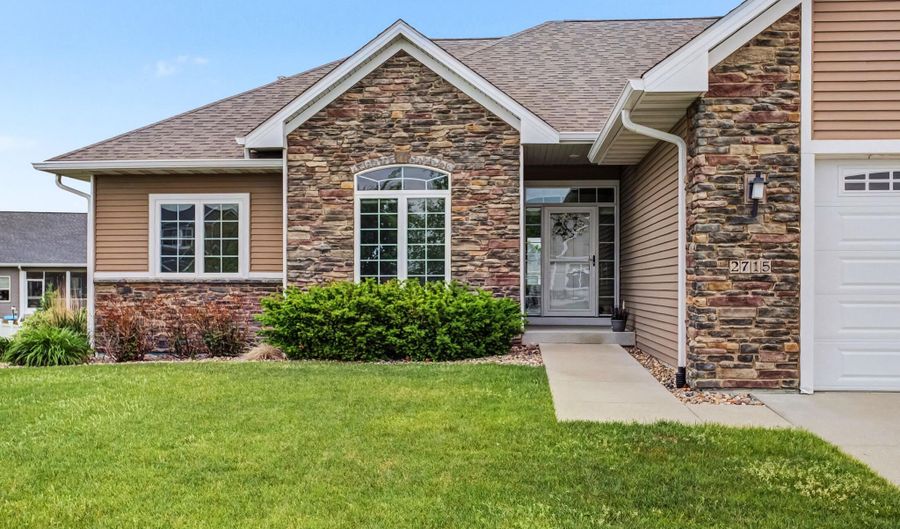 2715 Danbury Rd, Ames, IA 50010 - 4 Beds, 3 Bath