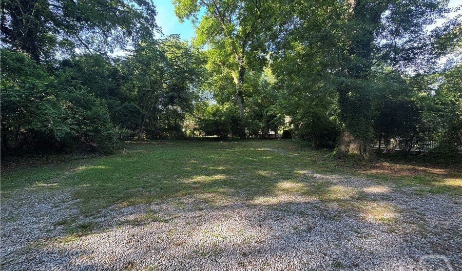 253 Springdale St, Athens, GA 30606 - 2 Beds, 1 Bath
