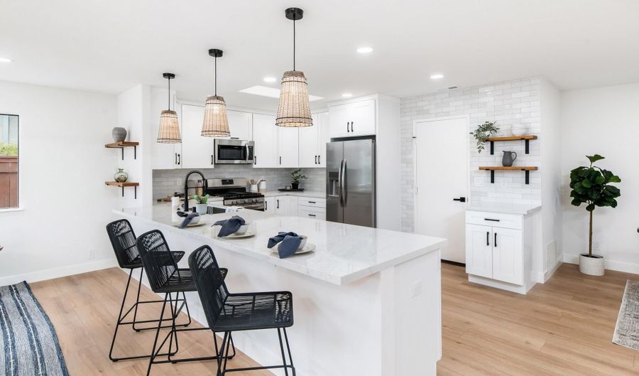 3402 Santa Clara Way, Carlsbad, CA 92010 - 4 Beds, 2 Bath