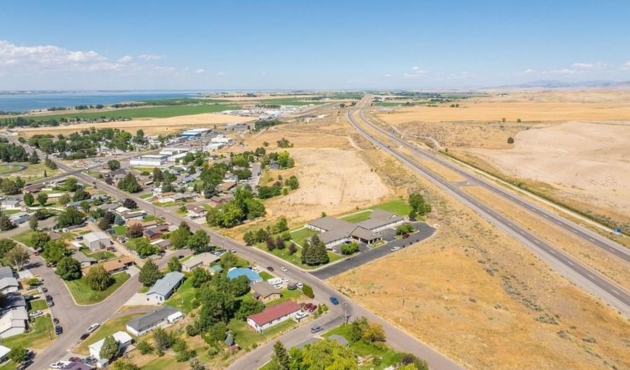 650 Highland St, American Falls, ID 83211 - 5 Beds, 2 Bath