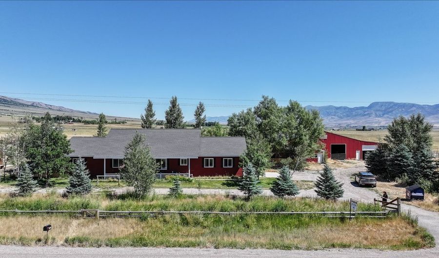 1634 W ARIMO Rd, Arimo, ID 83214 - 3 Beds, 2 Bath