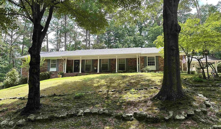 107 Dogwood Dr, Attalla, AL 35954 - 3 Beds, 2 Bath