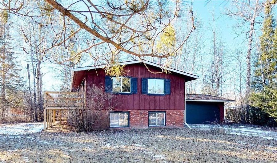 415 S River St, Cook, MN 55723 - 3 Beds, 2 Bath