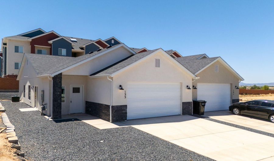 127 W 2725 St N, Cedar City, UT 84721 - 4 Beds, 3 Bath