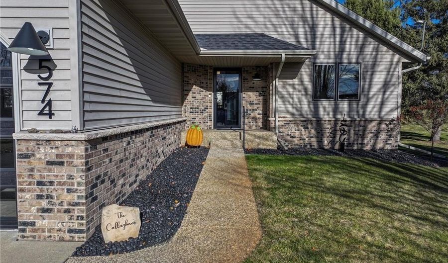 574 Pleasant View Dr NW, Alexandria, MN 56308 - 3 Beds, 3 Bath