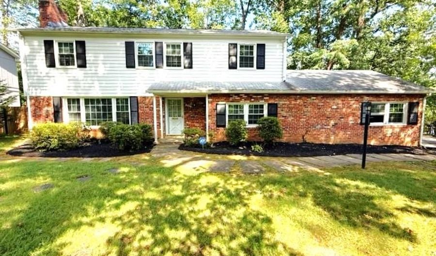 9303 FERNWOOD Rd, Bethesda, MD 20817 - 4 Beds, 3 Bath