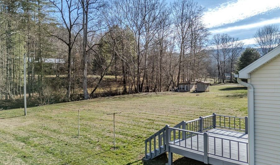 172 Eden Acres Dr, Andrews, NC 28901 - 3 Beds, 3 Bath