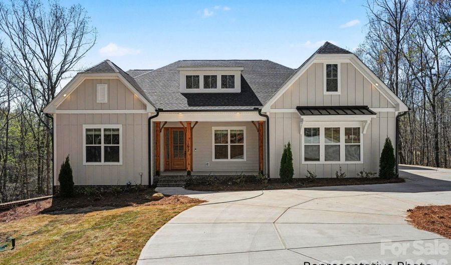 1264 Sage Pine Cir Unit 15, Clover, SC 29710 - 4 Beds, 4 Bath